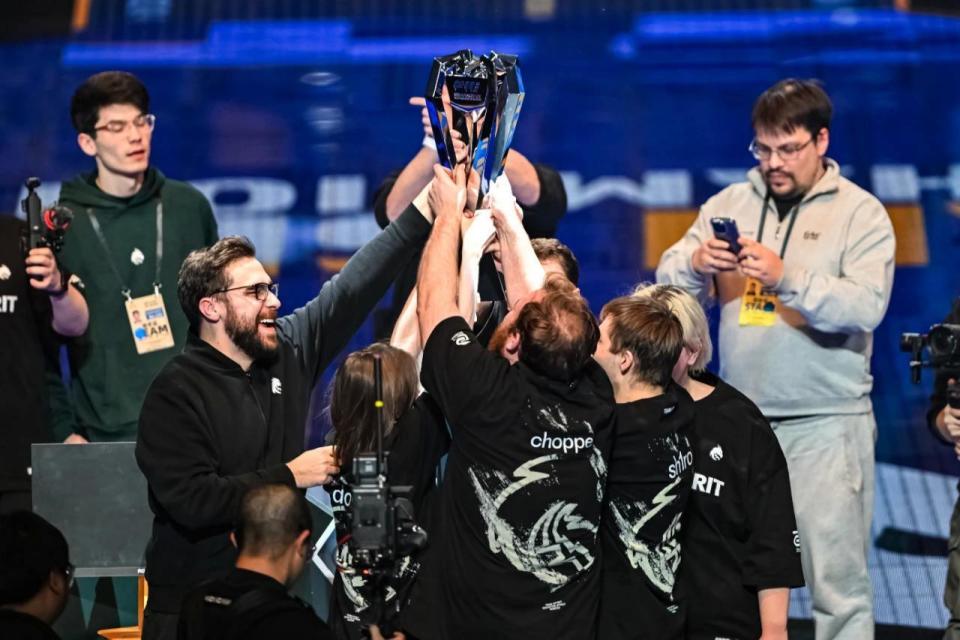 【lpl战报】BLG 2-0 LGD：BLG收官之战 直落两局成功零封LGD